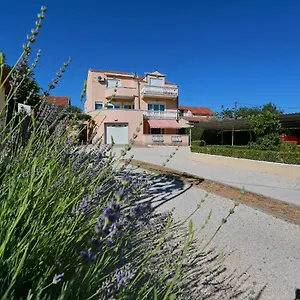 My Place Biograd Apartman Biograd Na Moru